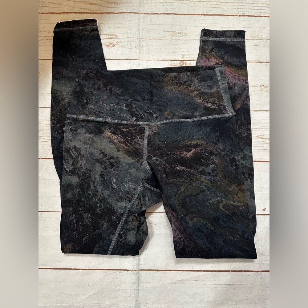 Lululemon Black and Multicolor Patterned Leggings